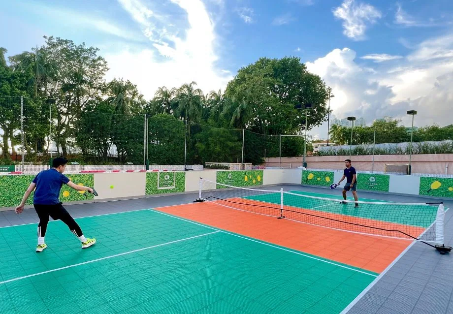 Hong Kong Gold Coast Hotel outdoor pickleball court, Sham Tseng